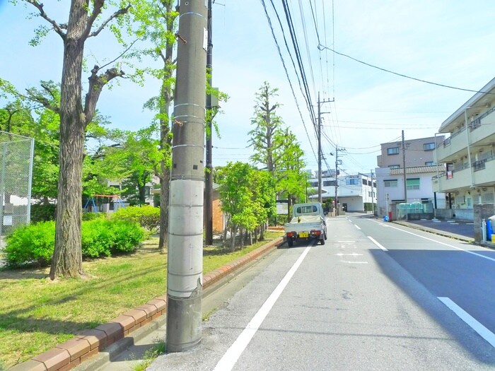 b`CASA　TAK綾瀬の物件外観写真