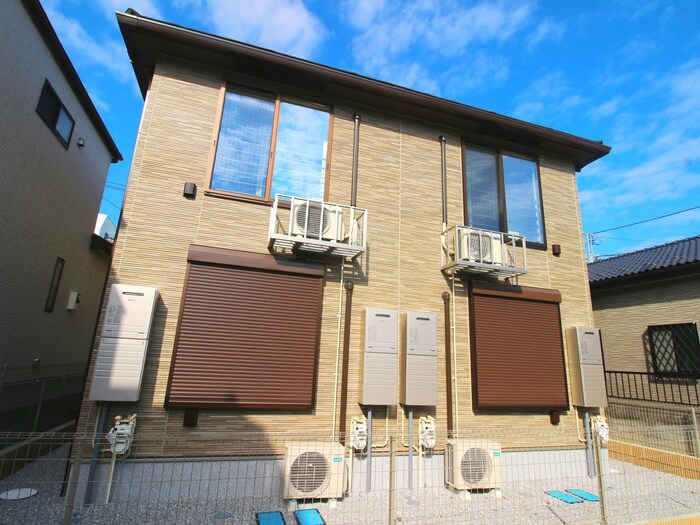 アヴァンセの物件外観写真