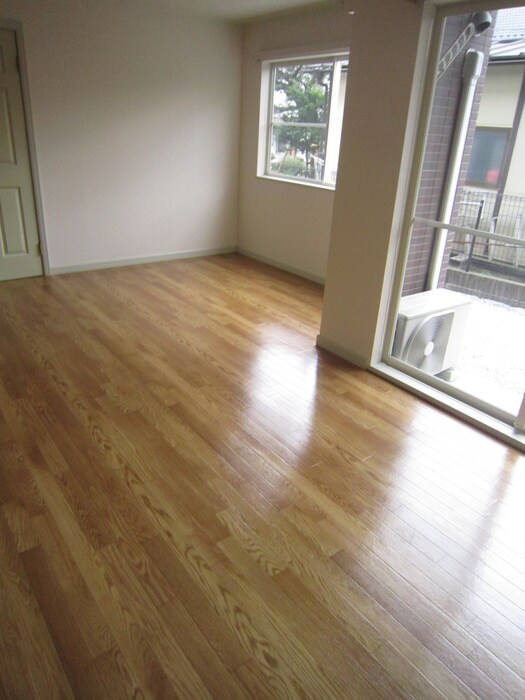 クライン・ブルーメの物件内観写真