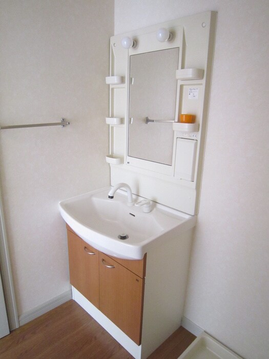 クライン・ブルーメの物件内観写真