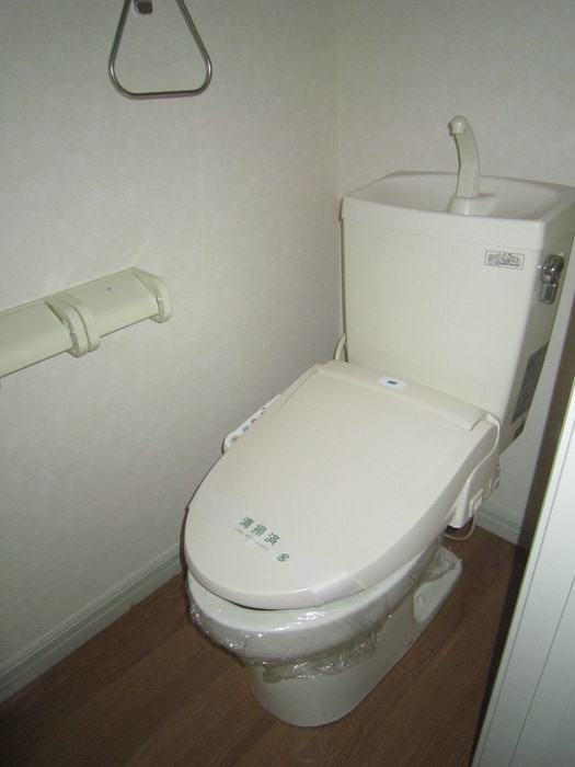 クライン・ブルーメの物件内観写真