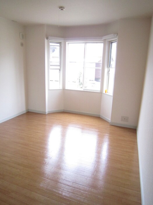 クライン・ブルーメの物件内観写真