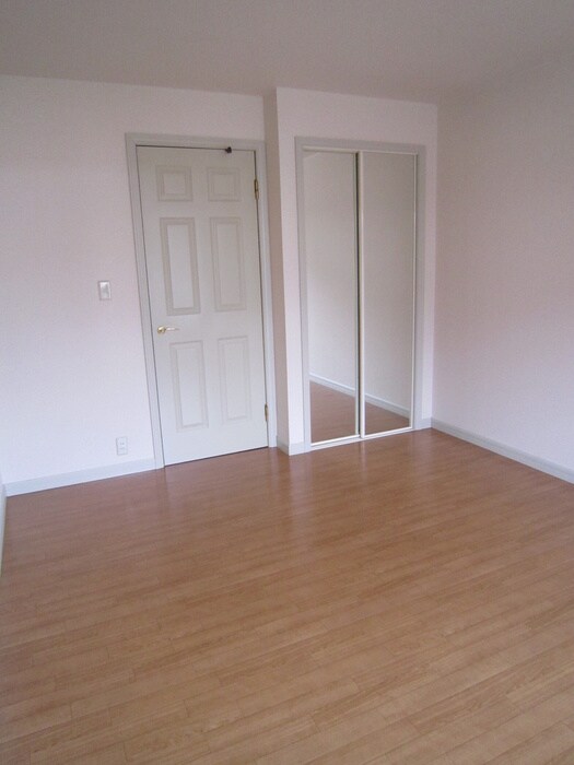 クライン・ブルーメの物件内観写真