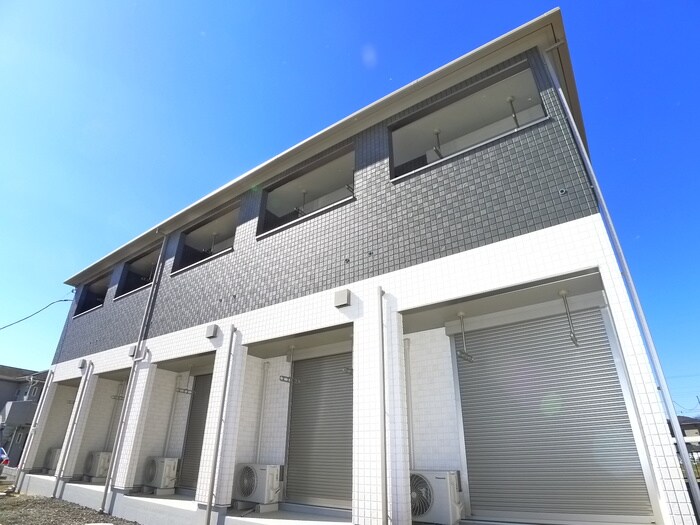 Ｒａｃｈｅｌｌｅの物件外観写真