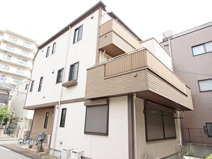 メゾン・ド・クールの物件外観写真