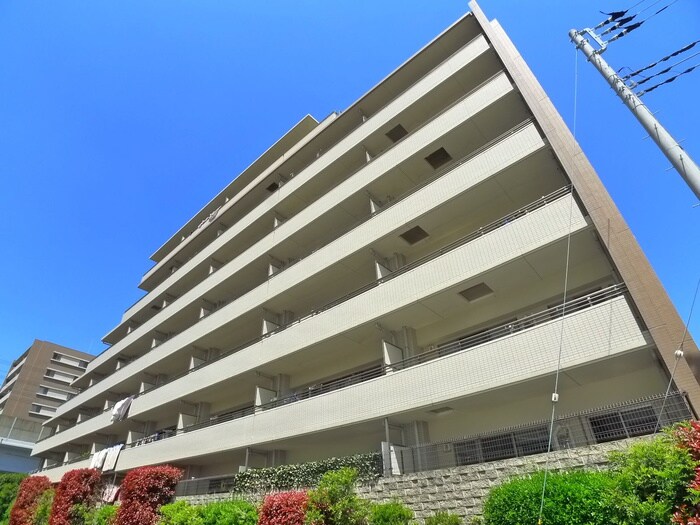 レジディア東松戸の物件外観写真