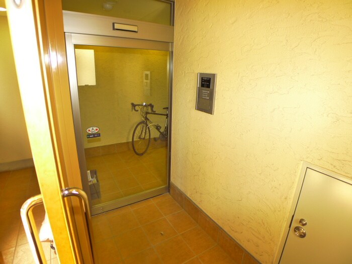 テック西ヶ原の物件外観写真