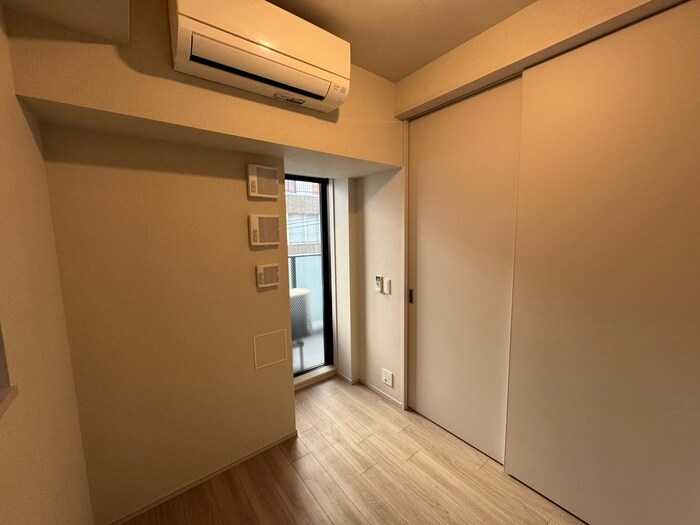 ﾌﾟﾗｳﾄﾞﾌﾗｯﾄ三越前ｲｰｽﾄの物件内観写真