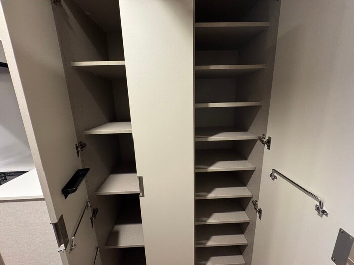 ﾌﾟﾗｳﾄﾞﾌﾗｯﾄ三越前ｲｰｽﾄの物件内観写真