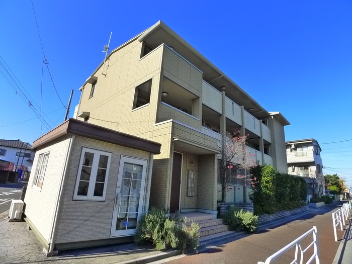 オークビレッジの物件外観写真