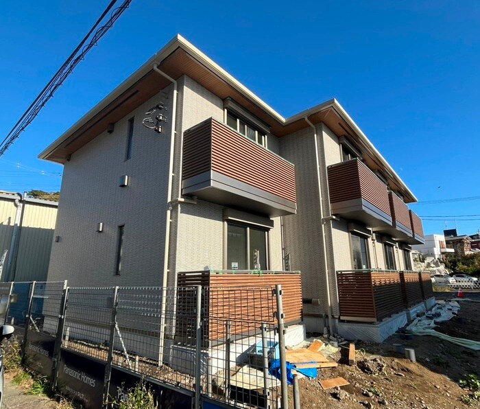 メゾン凪の物件外観写真