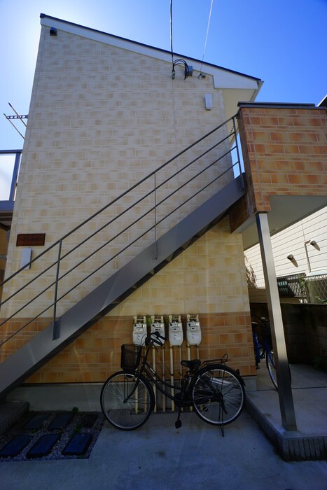 ハイツ長谷川の物件外観写真