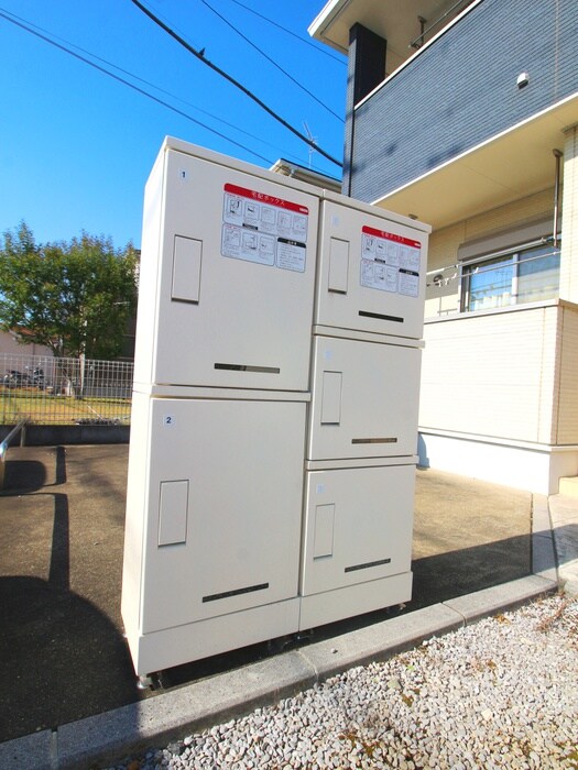 イリ－デの物件外観写真