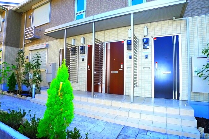 グローリアコート　Ａの物件外観写真