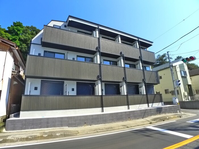 エクセラン北小金の物件外観写真