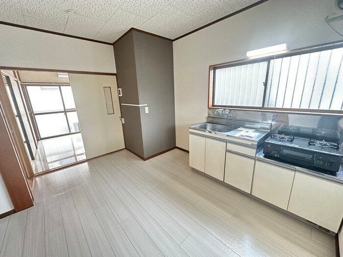 若喜ハイツの物件内観写真