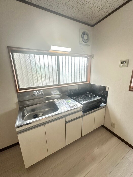 若喜ハイツの物件内観写真