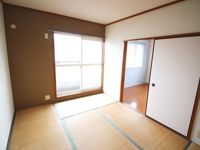 シャトー新井の物件内観写真