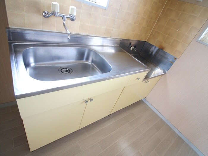 シャトー新井の物件内観写真