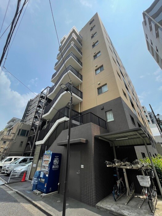 Ｊ－ＦＩＲＳＴ　ＣＨＩＹＯＤＡの物件外観写真