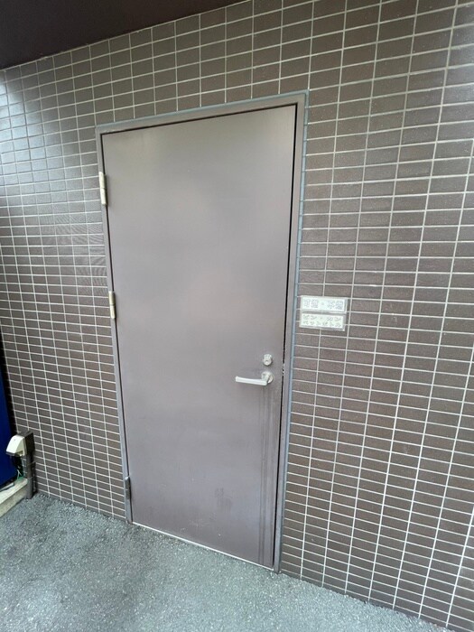 Ｊ－ＦＩＲＳＴ　ＣＨＩＹＯＤＡの物件外観写真