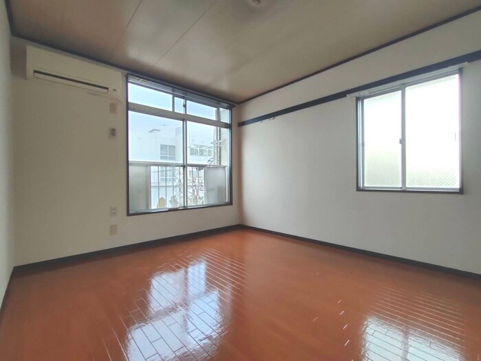 ソーラーハイツの物件内観写真