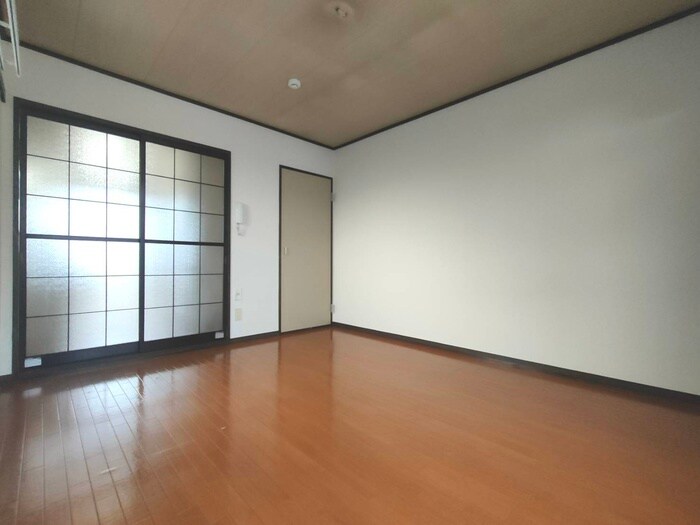 ソーラーハイツの物件内観写真