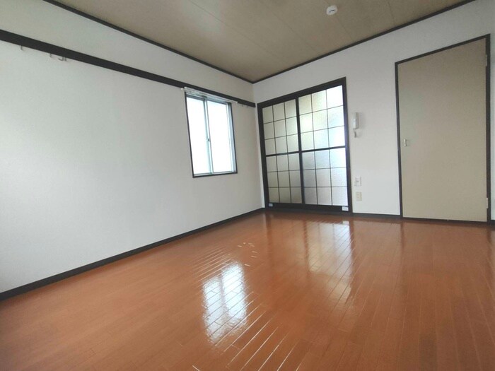 ソーラーハイツの物件内観写真