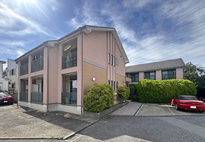 ソルクレスト北烏山の物件外観写真