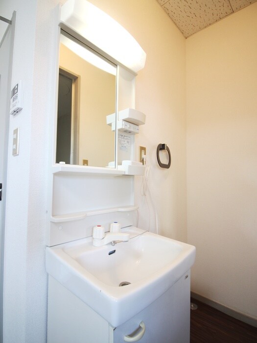 サン・スュプリ－ム３の物件内観写真