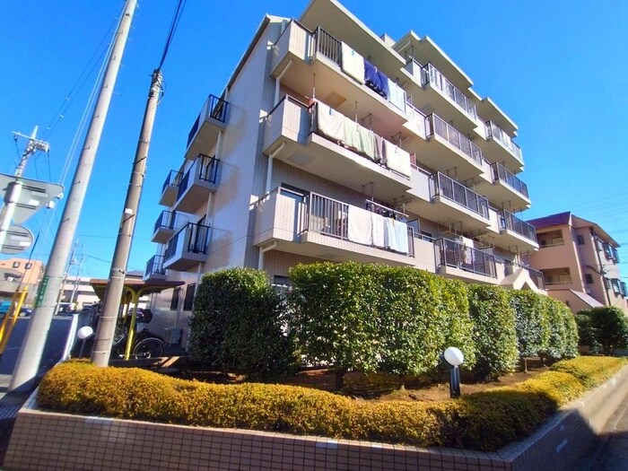 ロイヤルメゾンⅡの物件外観写真