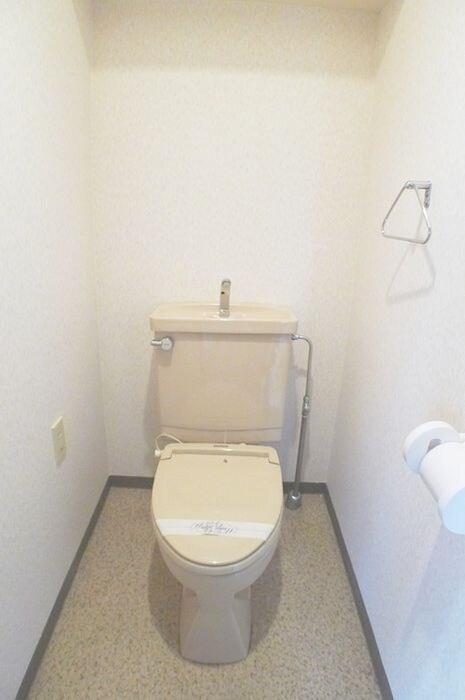 ロイヤルメゾンⅡの物件内観写真