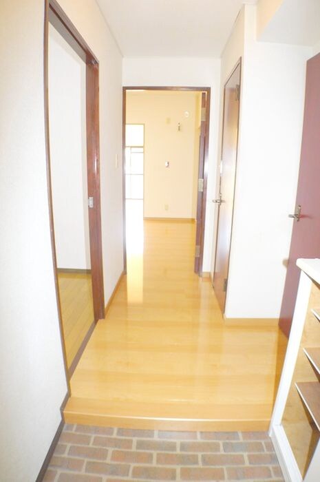 ロイヤルメゾンⅡの物件内観写真