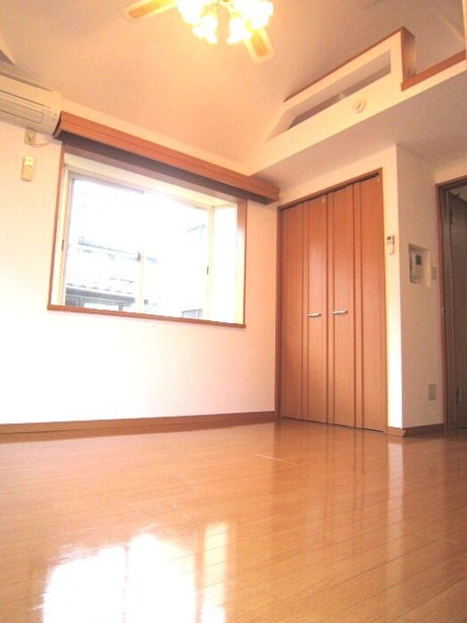 グリシーヌ成城の物件内観写真