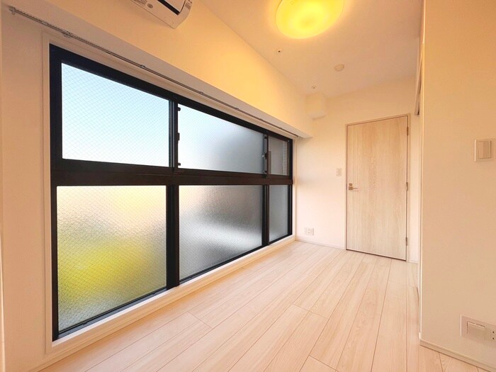 コンフォリア東葛西の物件内観写真