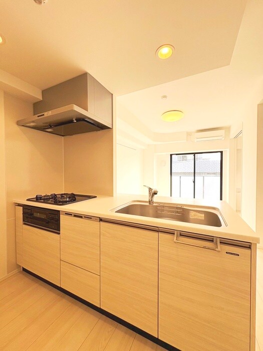 コンフォリア東葛西の物件内観写真