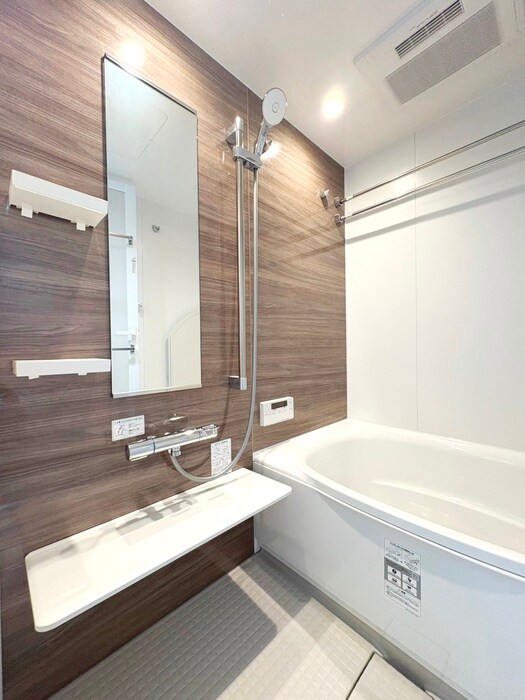 コンフォリア東葛西の物件内観写真