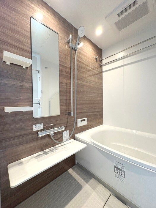 コンフォリア東葛西の物件内観写真