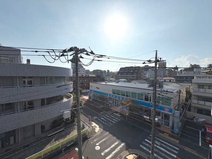 コンフォリア東葛西の物件内観写真