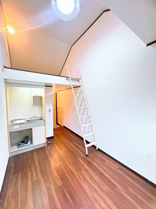 ヴィレッヂストン分梅の物件内観写真