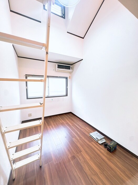 ヴィレッヂストン分梅の物件内観写真