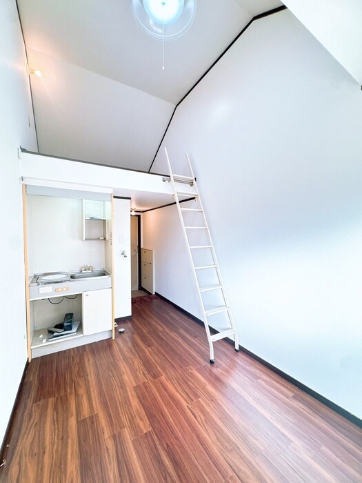 ヴィレッヂストン分梅の物件内観写真