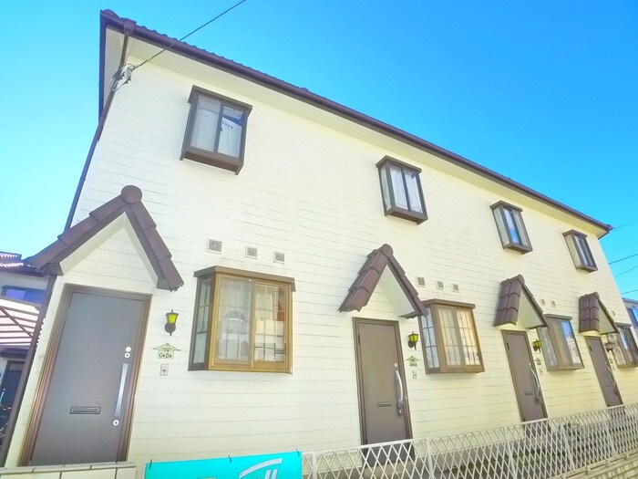 シンセリティナカエイの物件外観写真