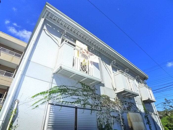 サンガ－デンの物件外観写真