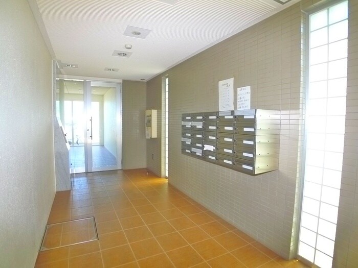 ケフィーズ・クニミの物件外観写真