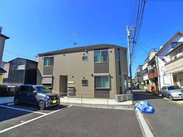 グランドール足立の物件外観写真