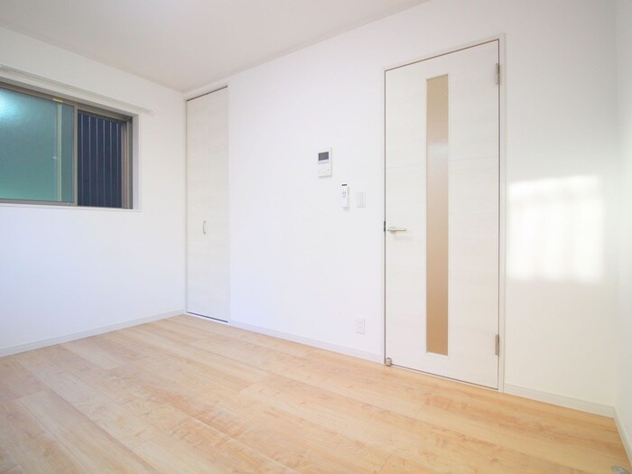 グランドール足立の物件内観写真