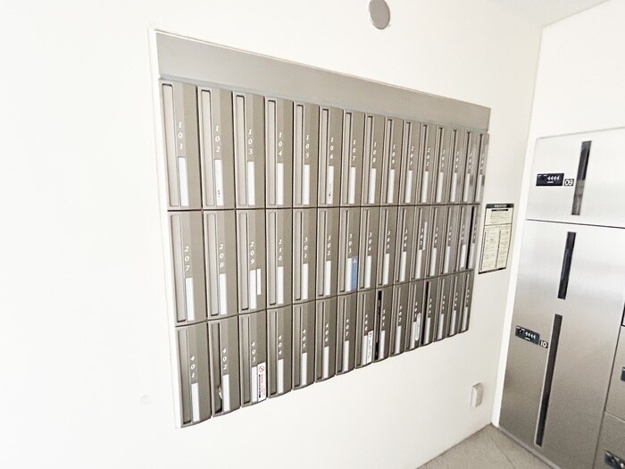 コ－ト向ヶ丘の物件外観写真