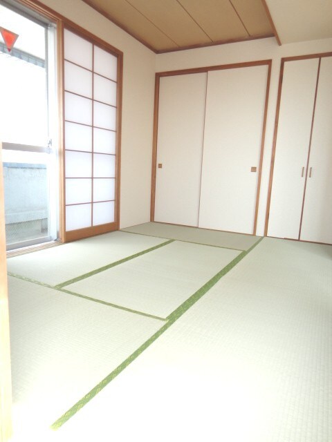 マンションエクセレントの物件内観写真