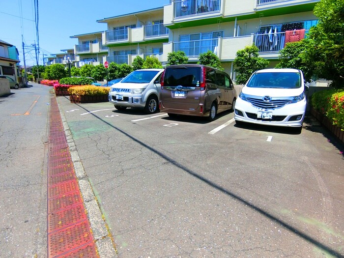 所沢メゾン１号館の物件外観写真